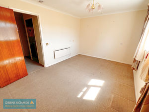 Bedroom- click for photo gallery